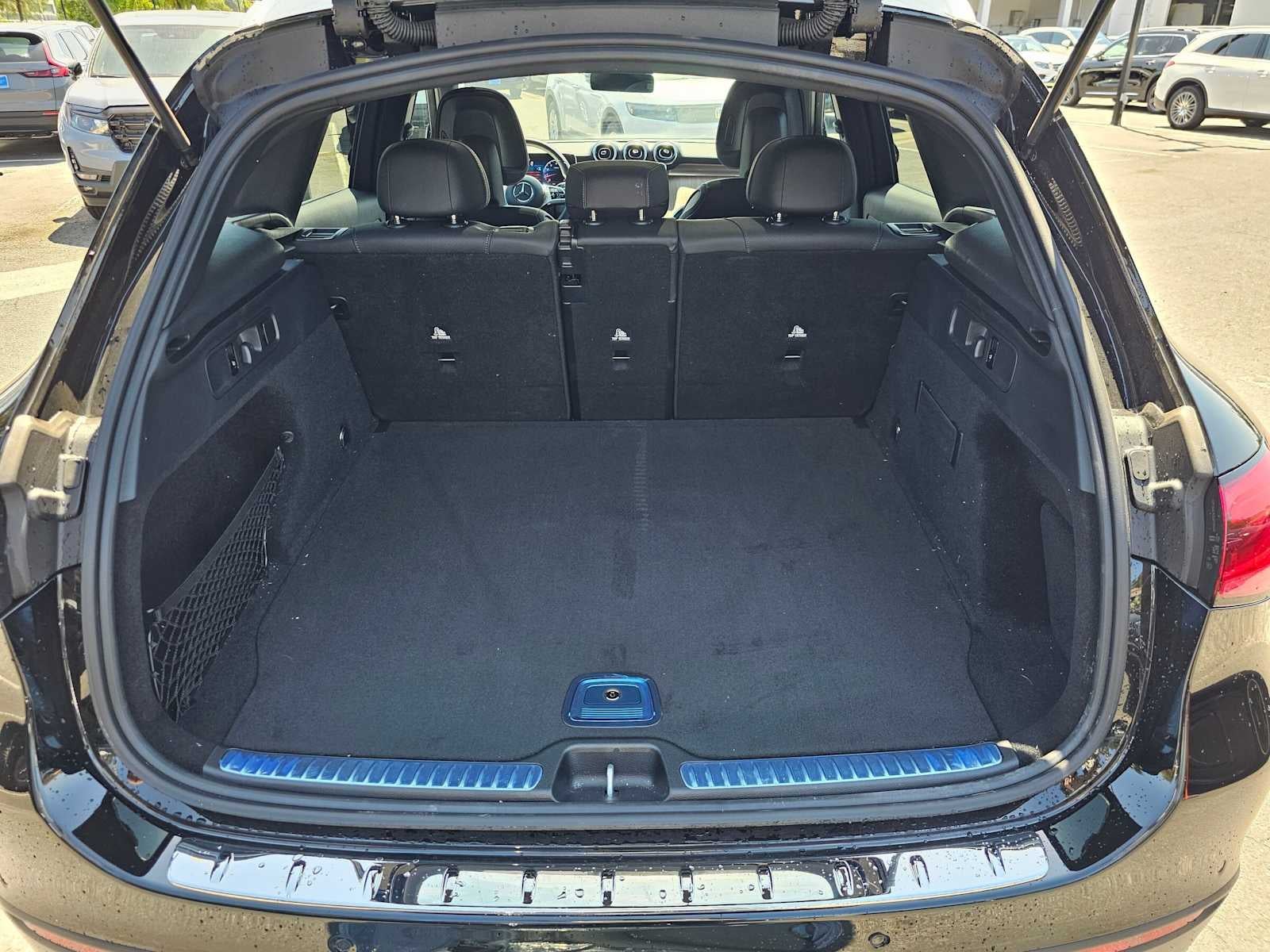 2026 Mercedes-Benz GLC 300 SUV