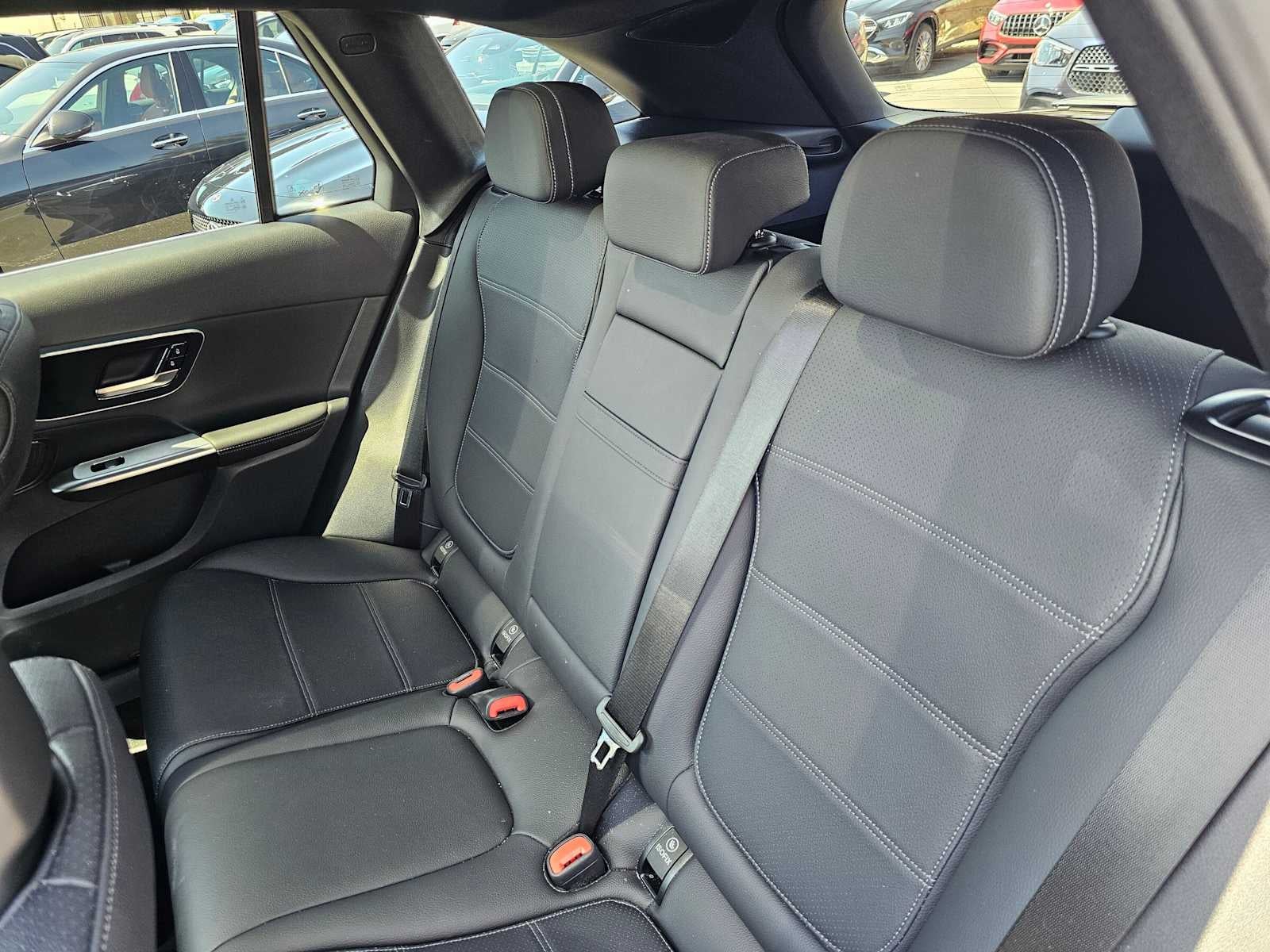 2026 Mercedes-Benz GLC 300 SUV