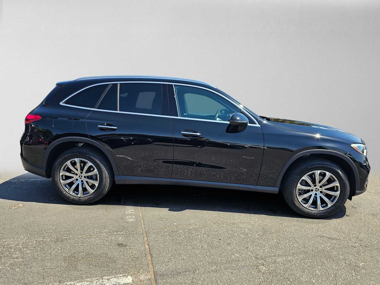 2026 Mercedes-Benz GLC 300 SUV