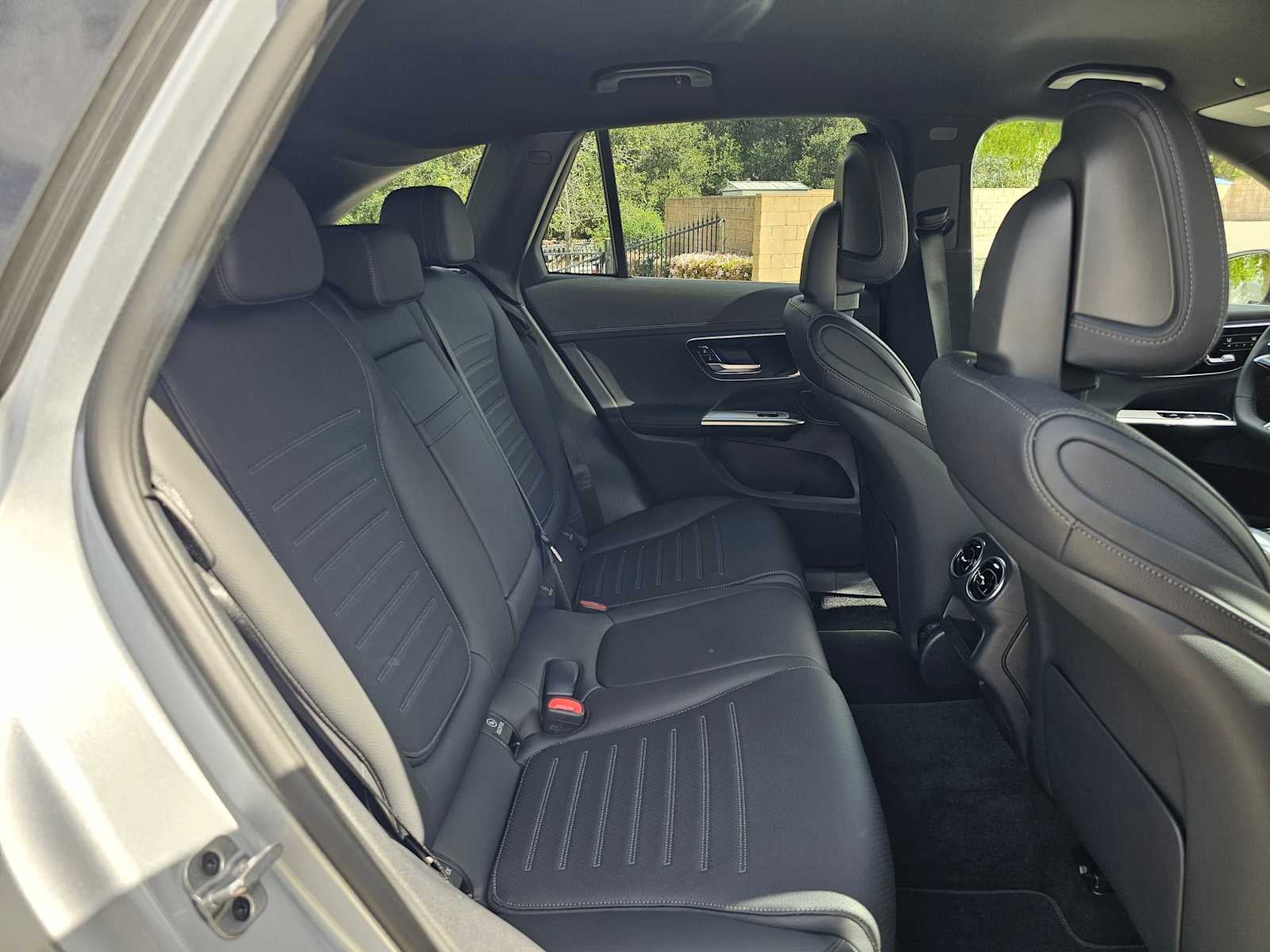 2026 Mercedes-Benz GLC 300 SUV