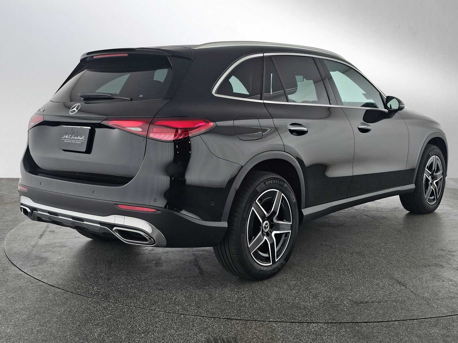 2026 Mercedes-Benz GLC 300 SUV