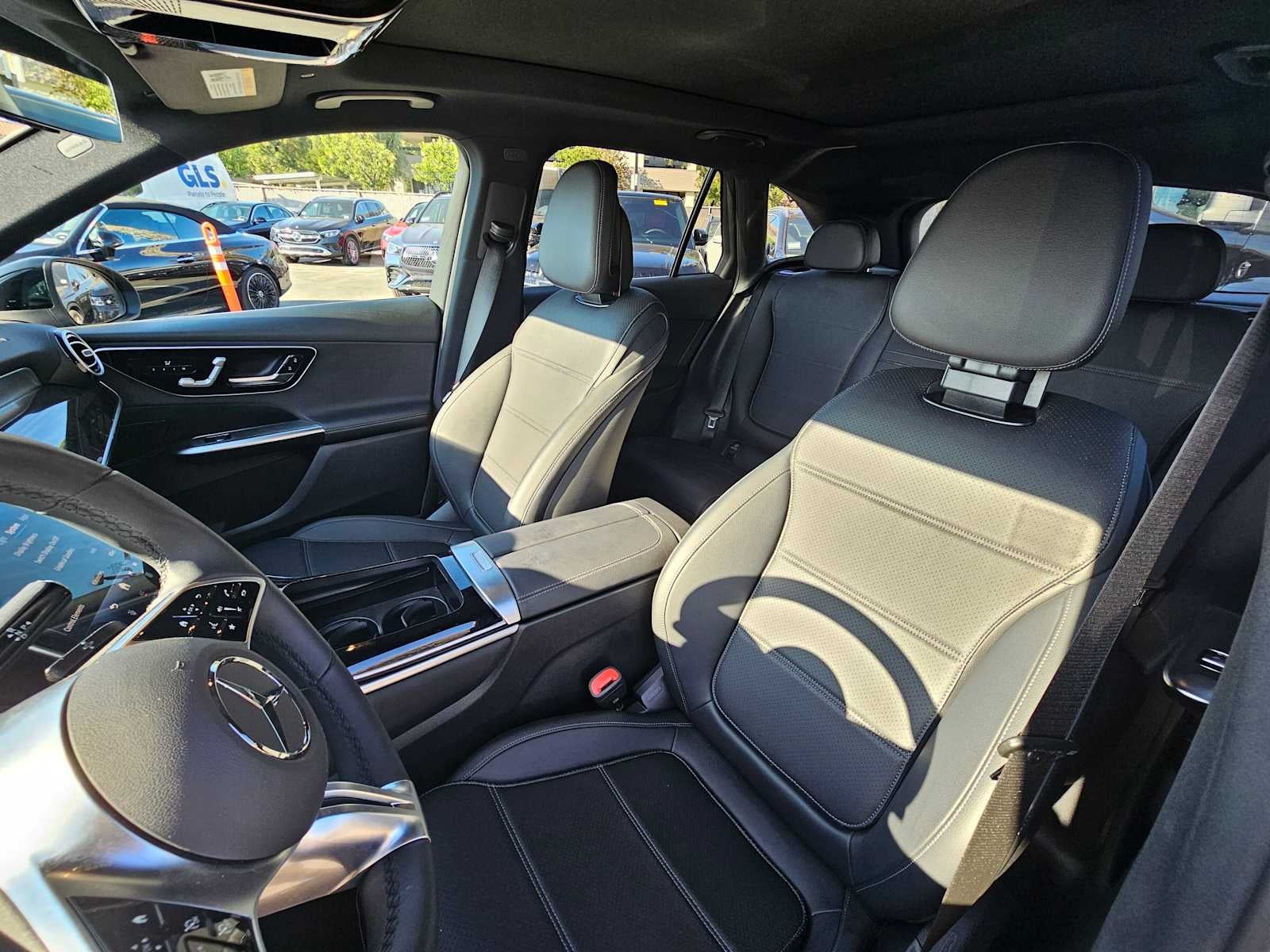 2026 Mercedes-Benz GLC 300 4MATIC® SUV