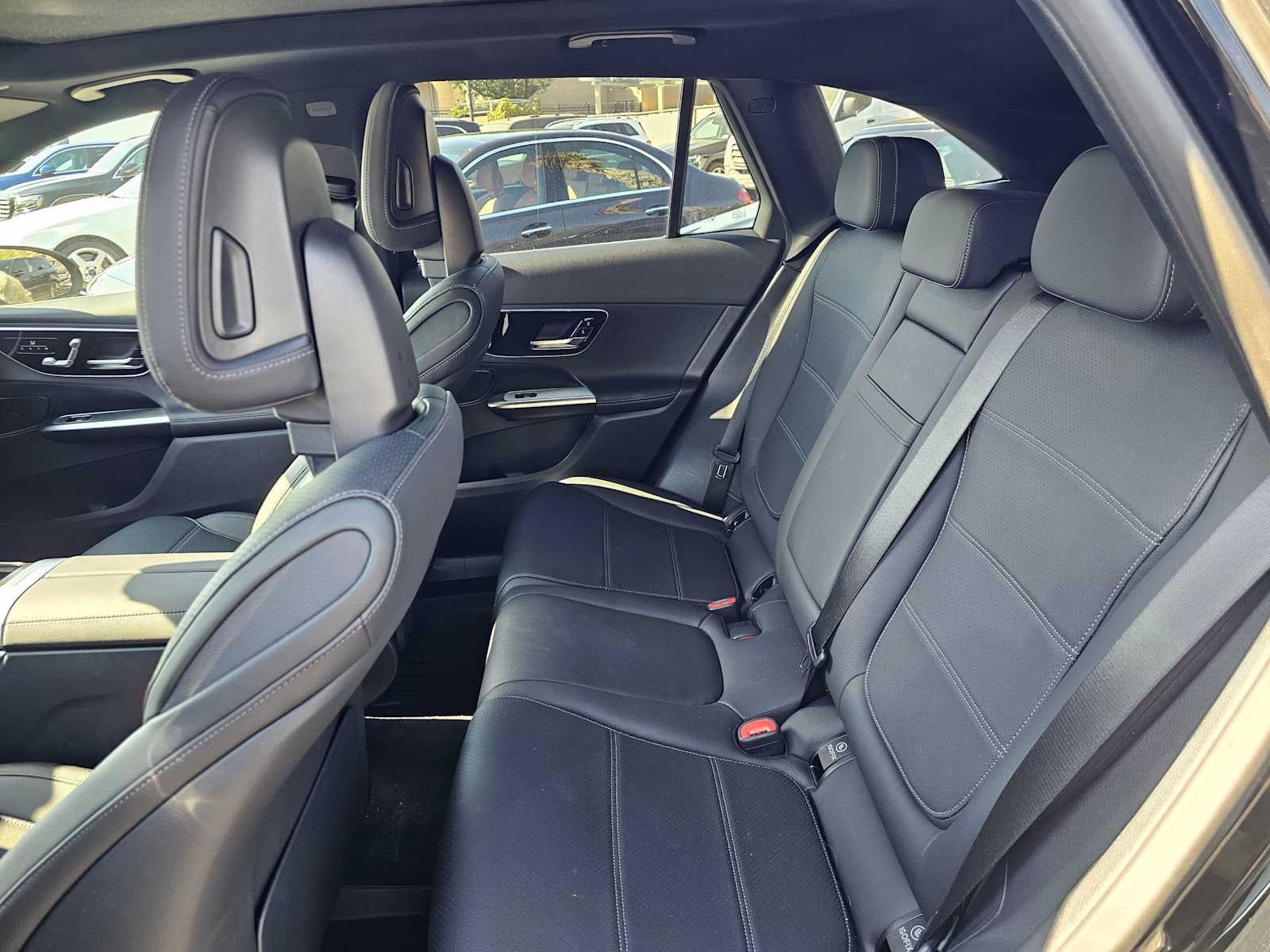2026 Mercedes-Benz GLC 300 4MATIC® SUV