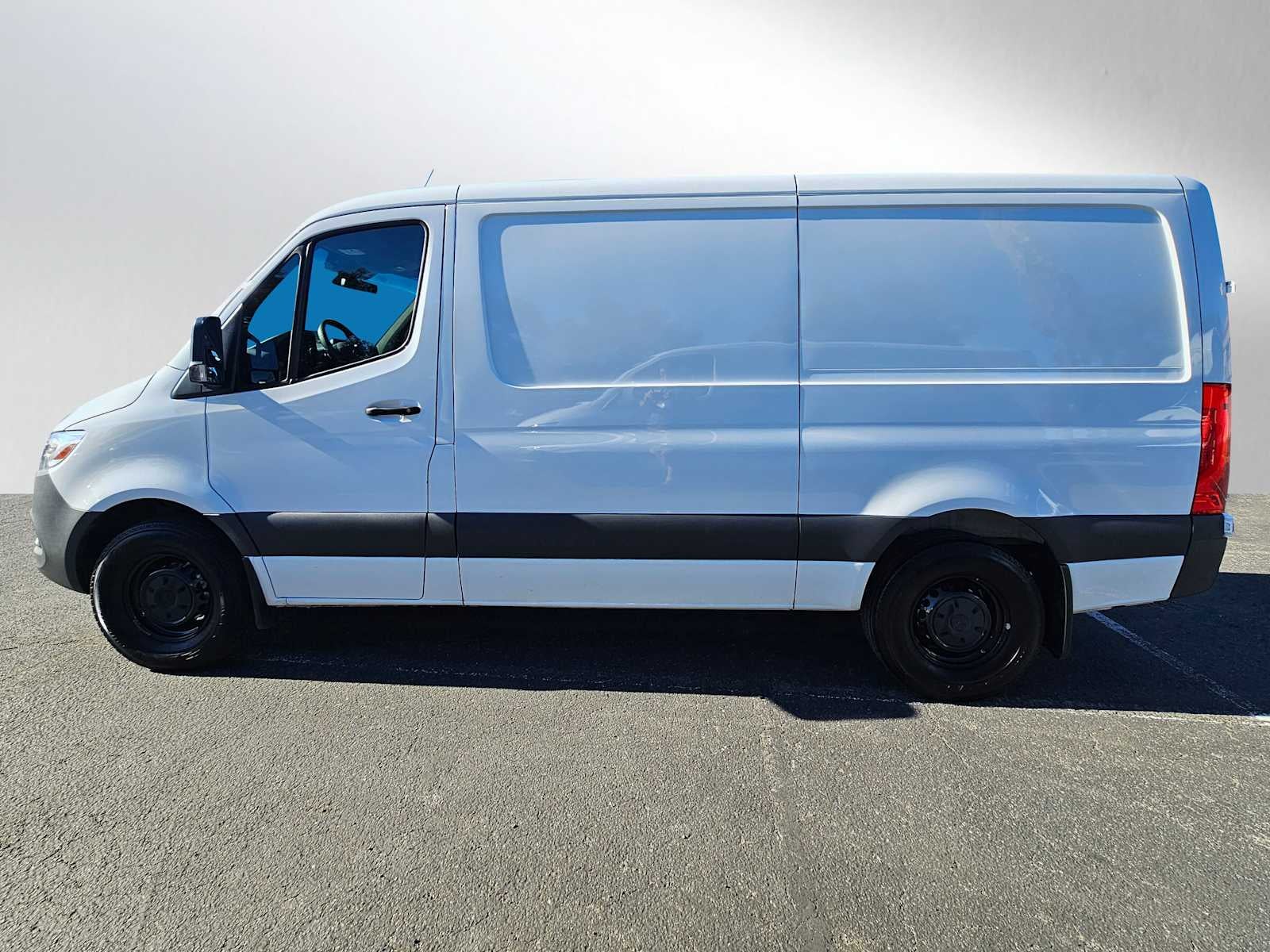 2025 Mercedes-Benz Sprinter 2500 Standard Roof I4 Diesel 144" RWD