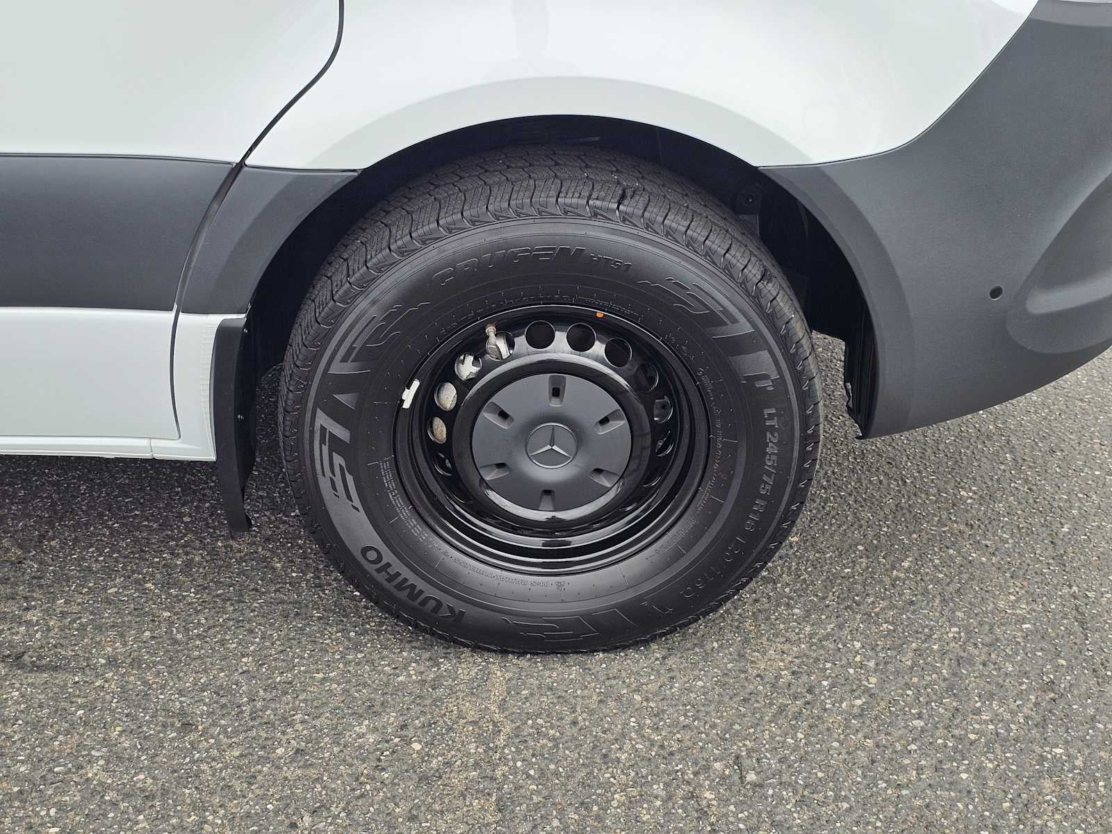 2025 Mercedes-Benz Sprinter 2500 Standard Roof I4 Diesel HO 144" RWD