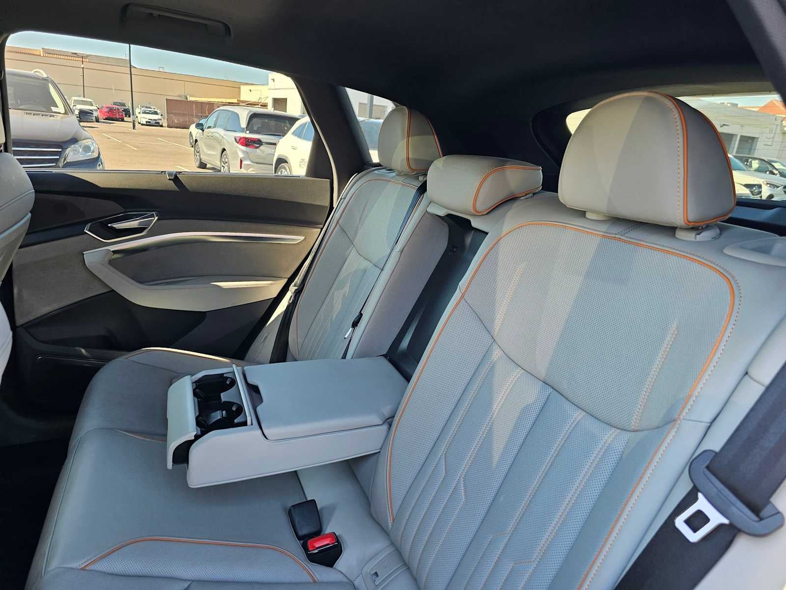 2024 Audi Q8 e-tron Prestige