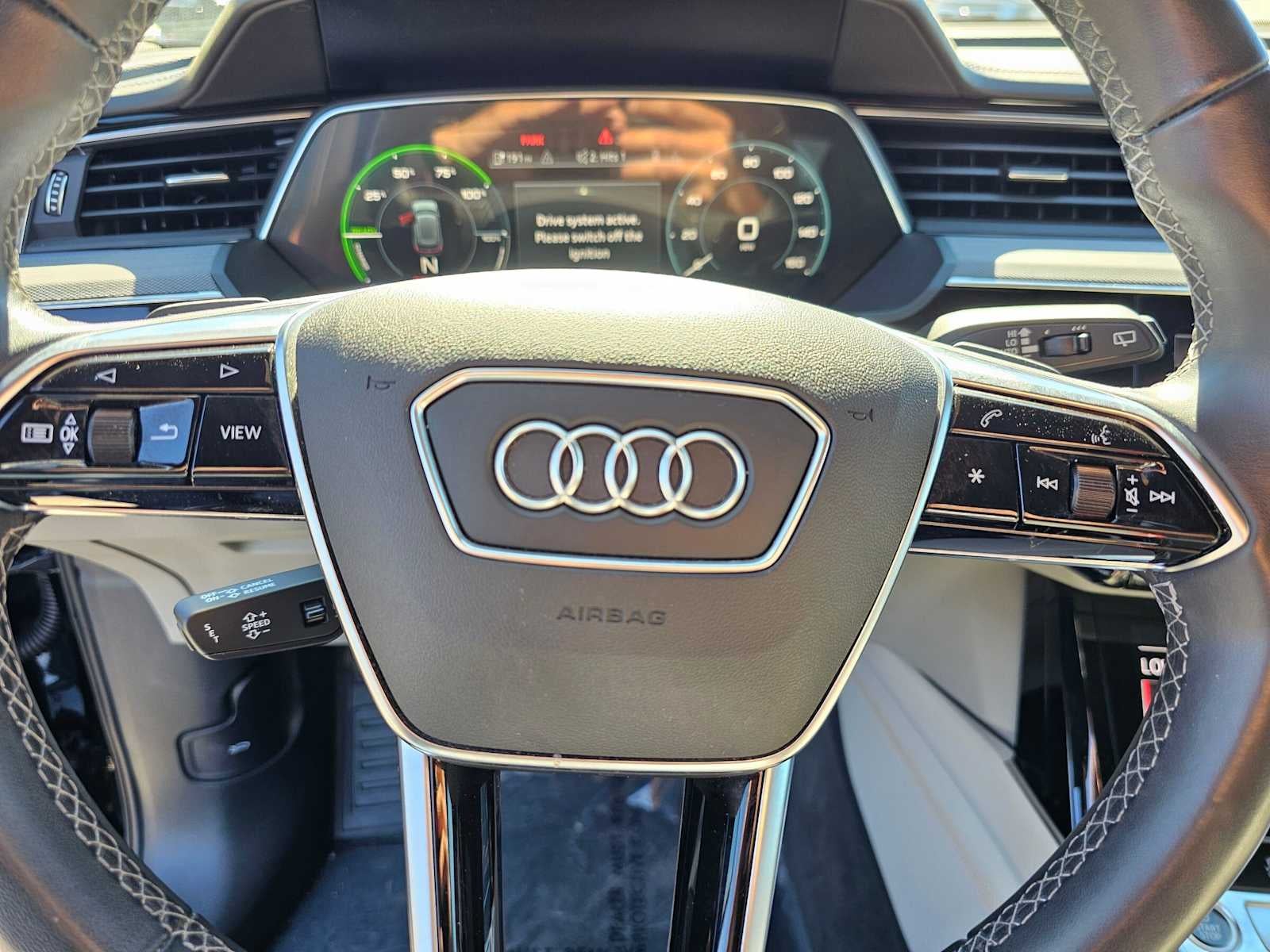 2024 Audi Q8 e-tron Prestige