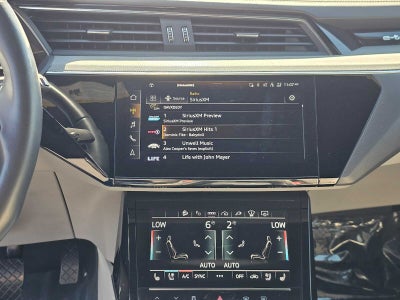 2024 Audi Q8 e-tron Prestige