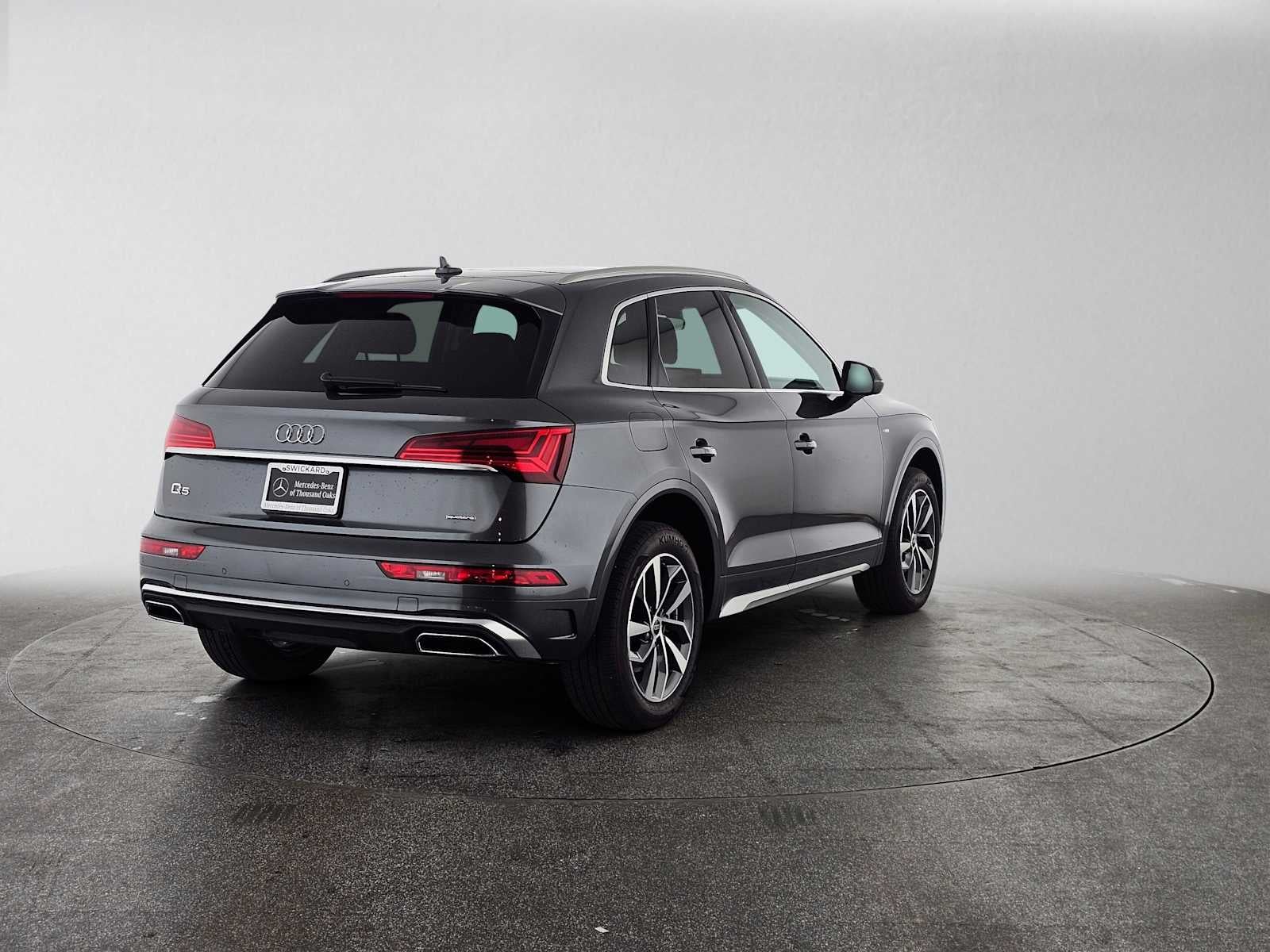 2023 Audi Q5 S line Premium Plus