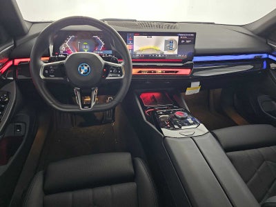 2026 BMW 550e xDrive 550e xDrive