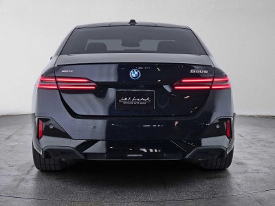 2026 BMW 550e xDrive 550e xDrive