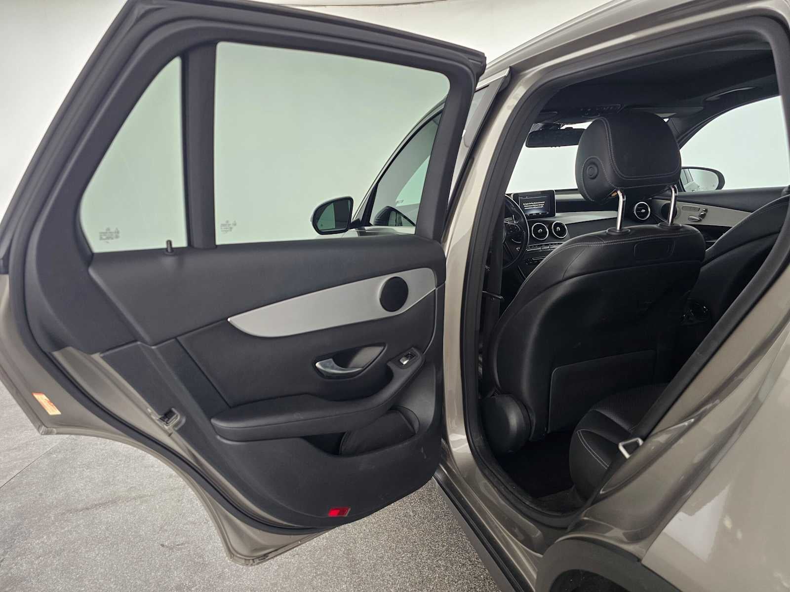 2019 Mercedes-Benz GLC 300 SUV
