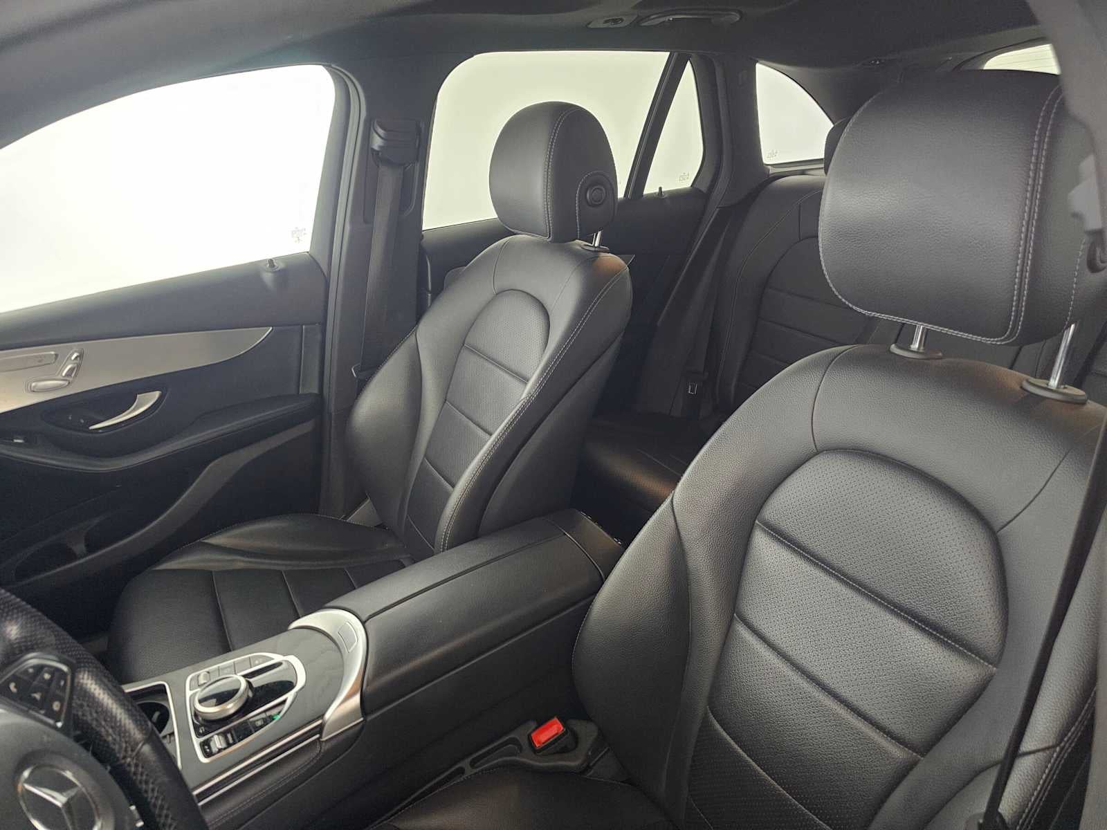 2019 Mercedes-Benz GLC 300 SUV