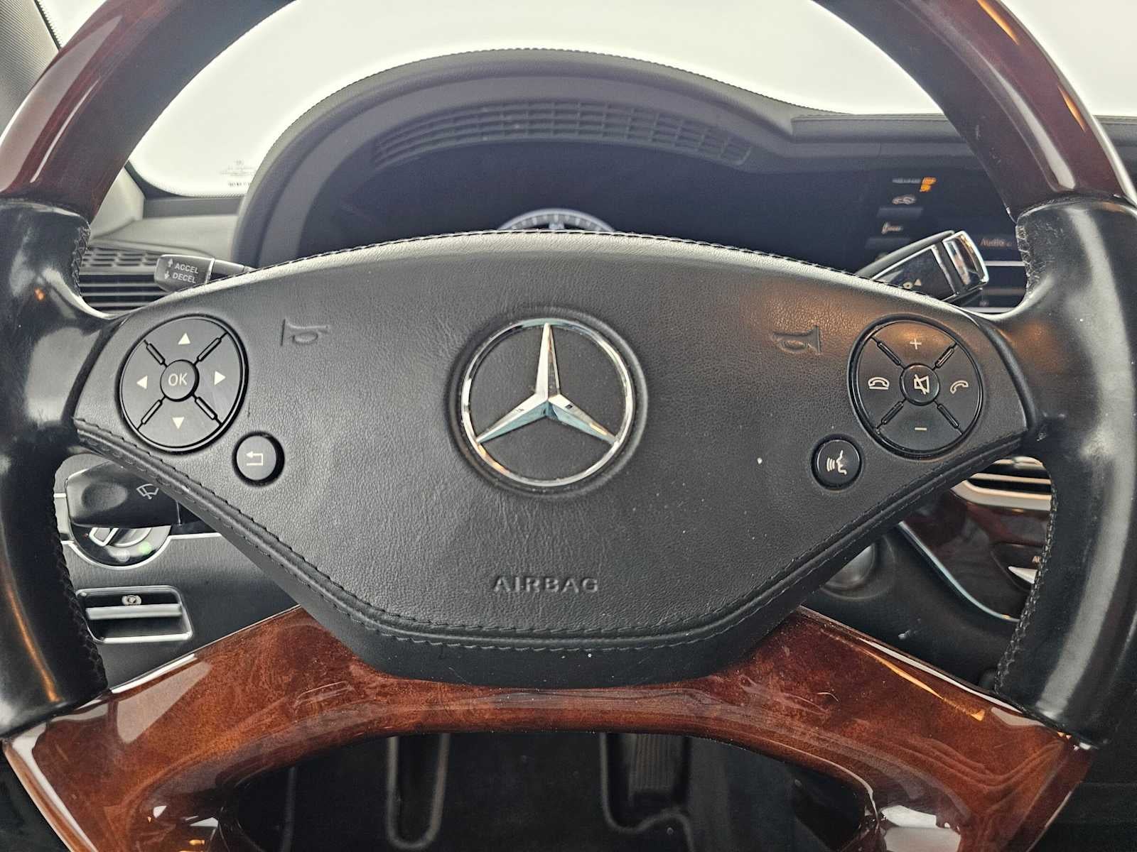 2012 Mercedes-Benz S 550 4dr Sdn RWD