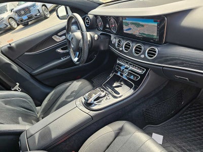 2017 Mercedes-Benz E 300 RWD Sedan