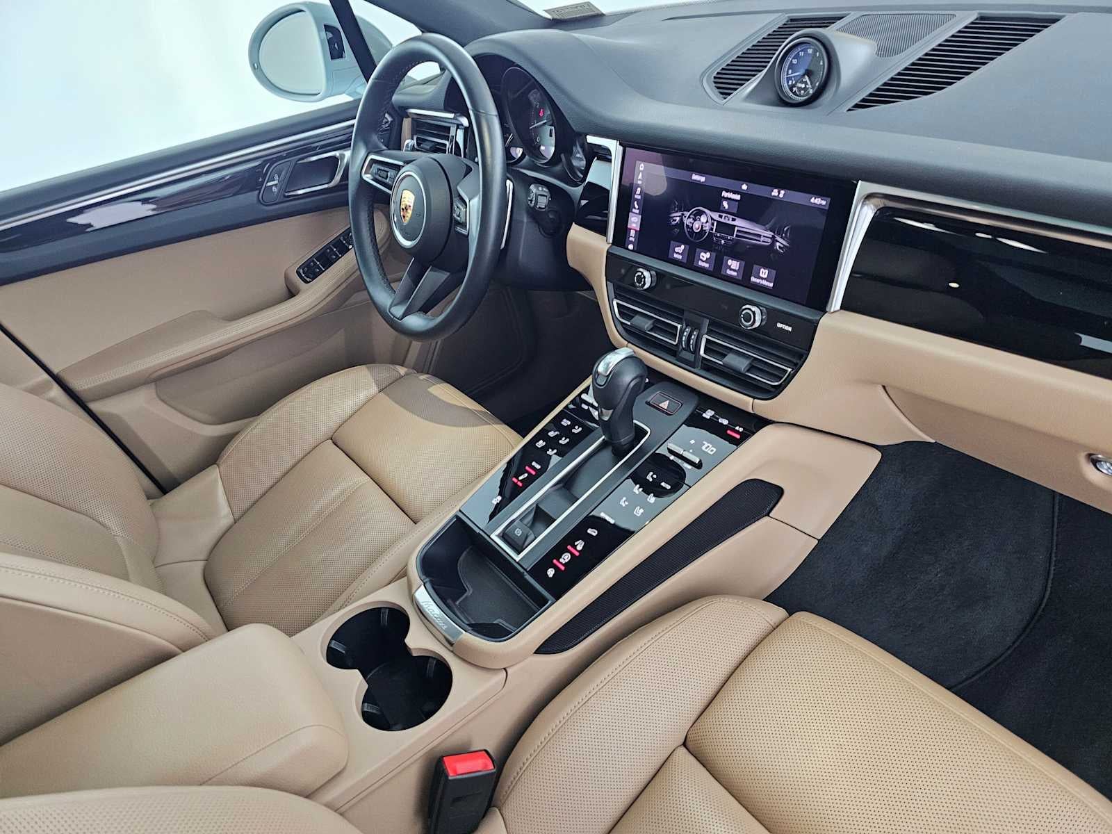 2024 Porsche Macan S