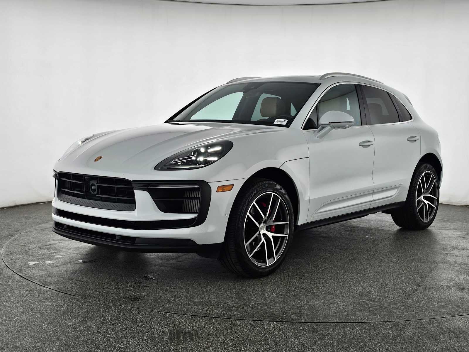 2024 Porsche Macan S