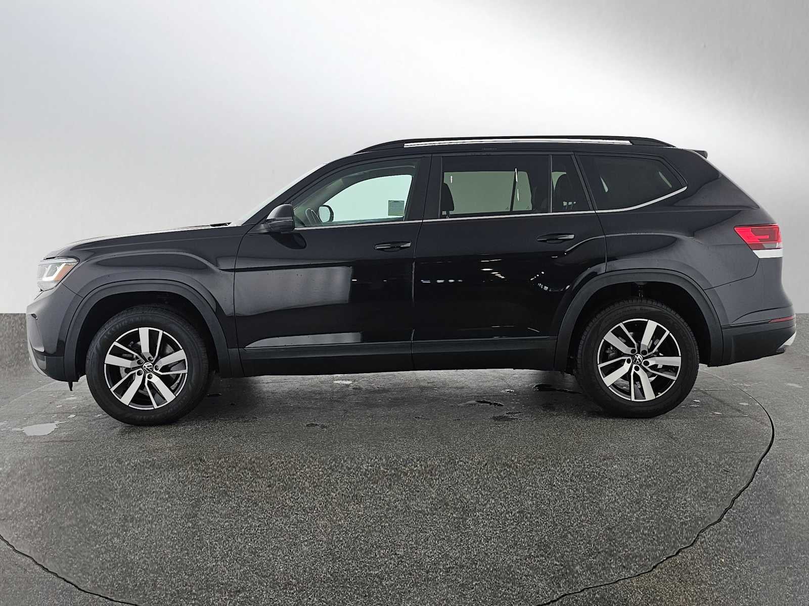 2022 Volkswagen Atlas 2.0T SE