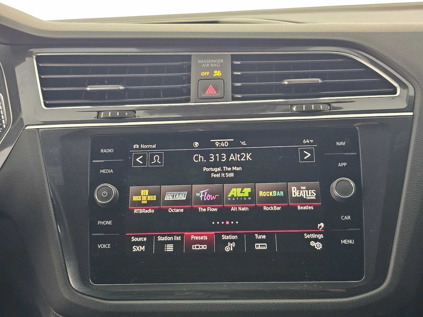 2023 Volkswagen Tiguan SEL R-Line