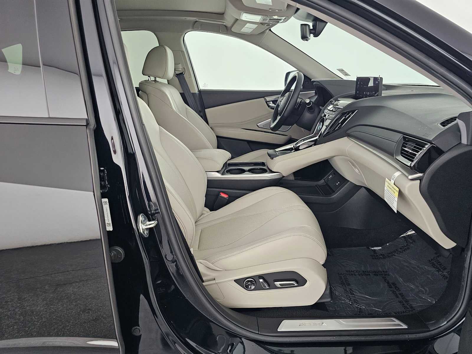 2025 Acura RDX w/Technology Package