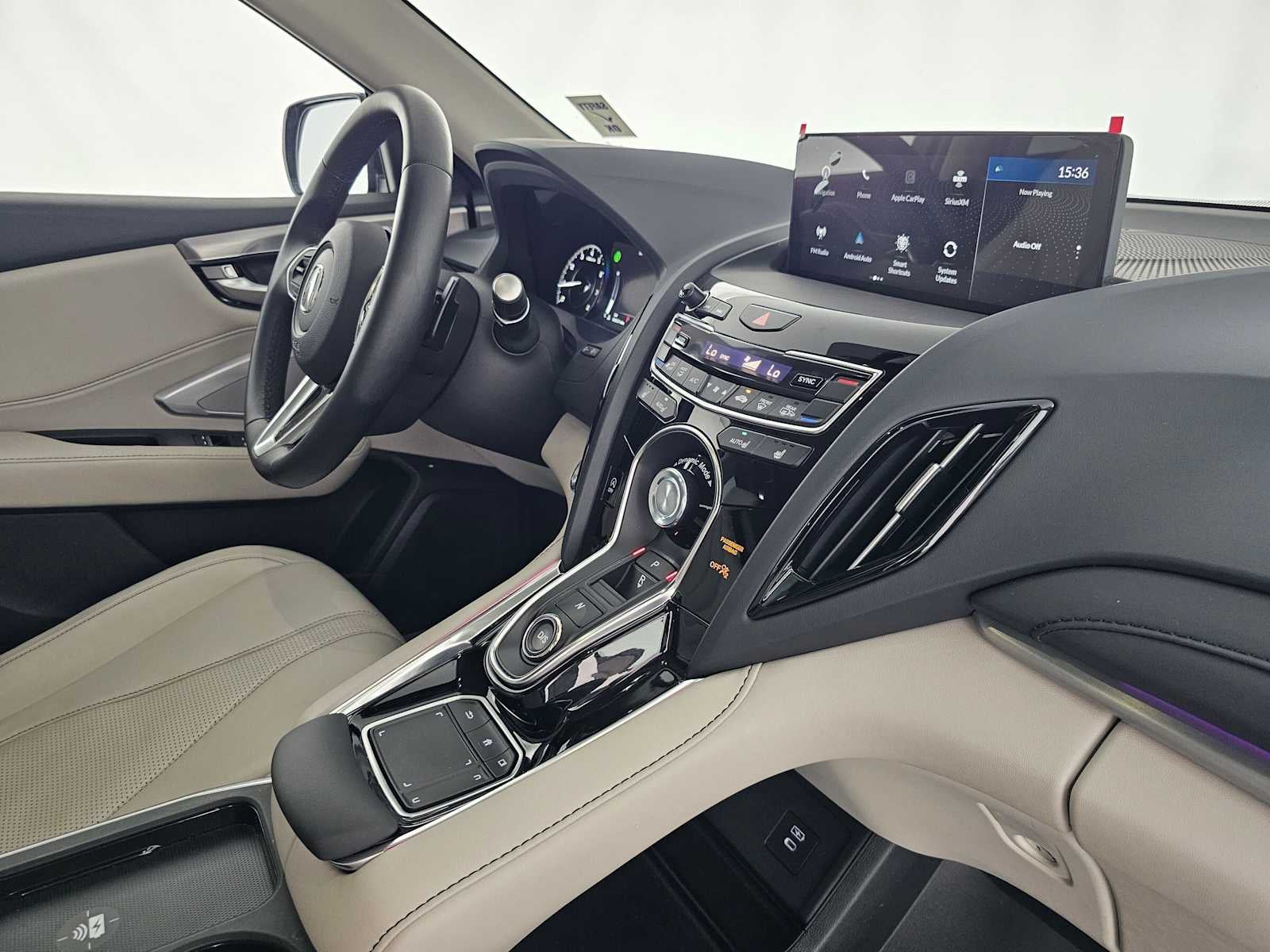 2025 Acura RDX w/Technology Package