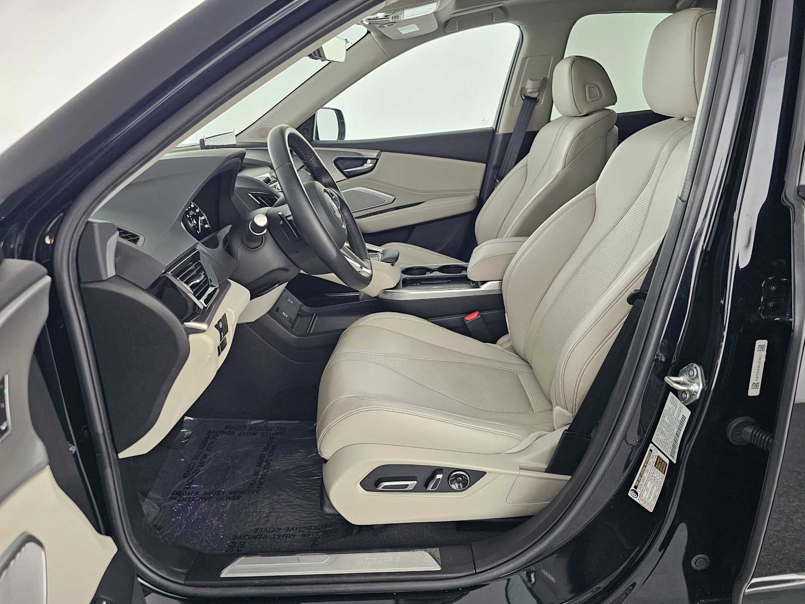 2025 Acura RDX w/Technology Package