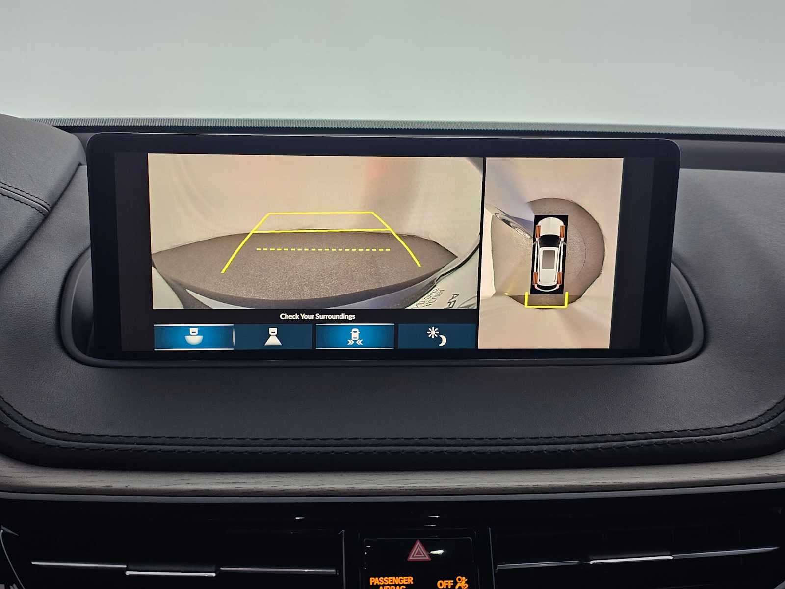 2023 Acura MDX w/Advance Package