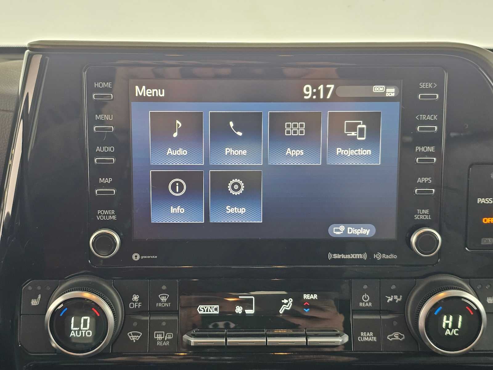 2022 Toyota Highlander Hybrid Bronze Edition