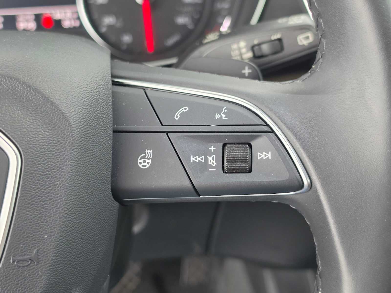 2023 Audi Q5 Premium