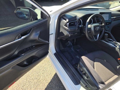 2024 Toyota Camry Hybrid LE