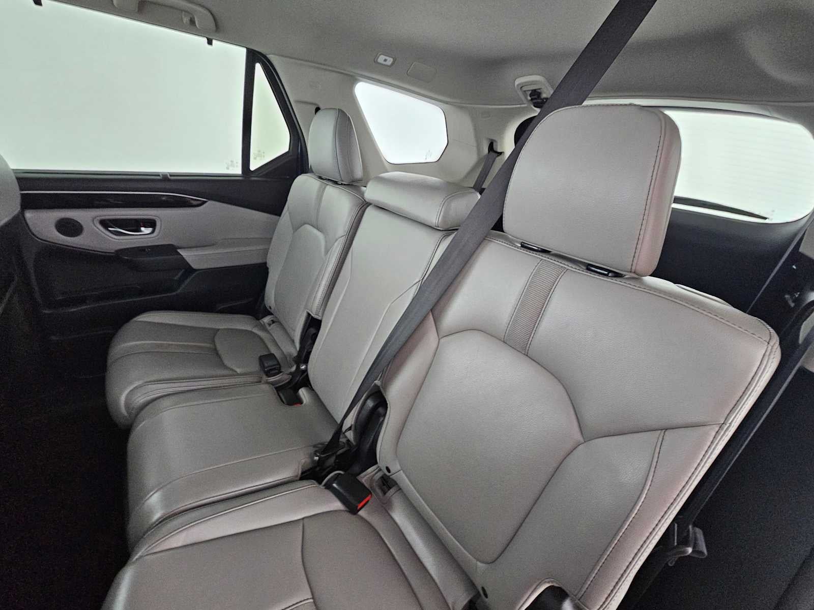 2023 Honda Pilot EX-L 8 Passenger