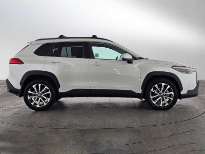 2023 Toyota Corolla Cross XLE