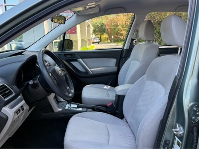 2016 Subaru Forester 2.5i
