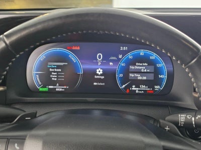 2025 Toyota Crown Signia XLE
