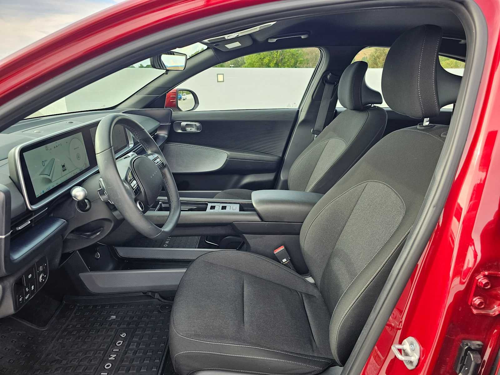 2024 Hyundai IONIQ 6 SE