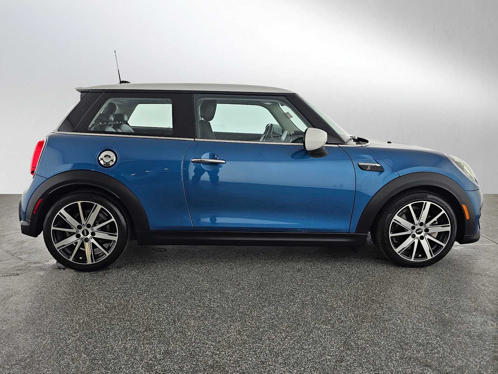 2022 MINI Hardtop 2 Door Cooper S