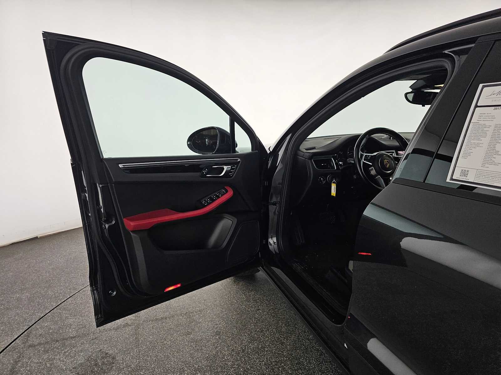 2017 Porsche Macan AWD