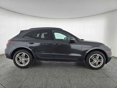 2017 Porsche Macan AWD