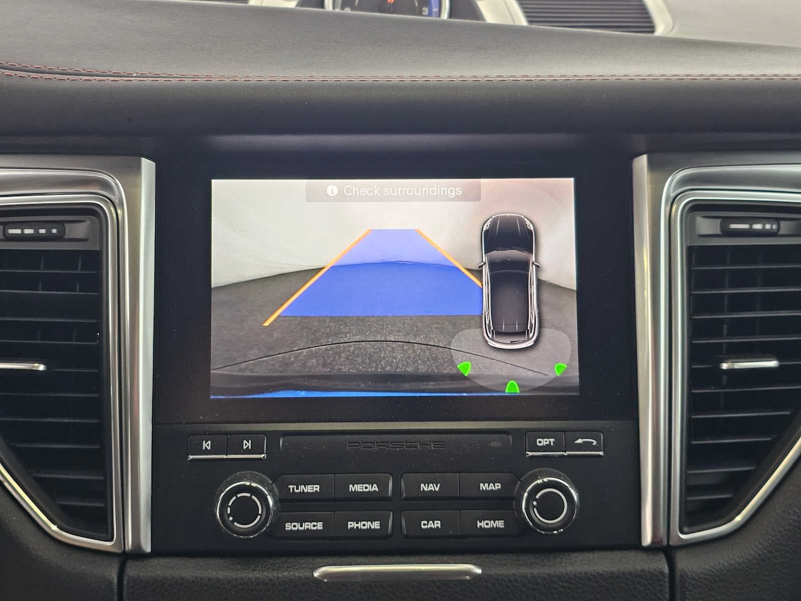 2017 Porsche Macan AWD