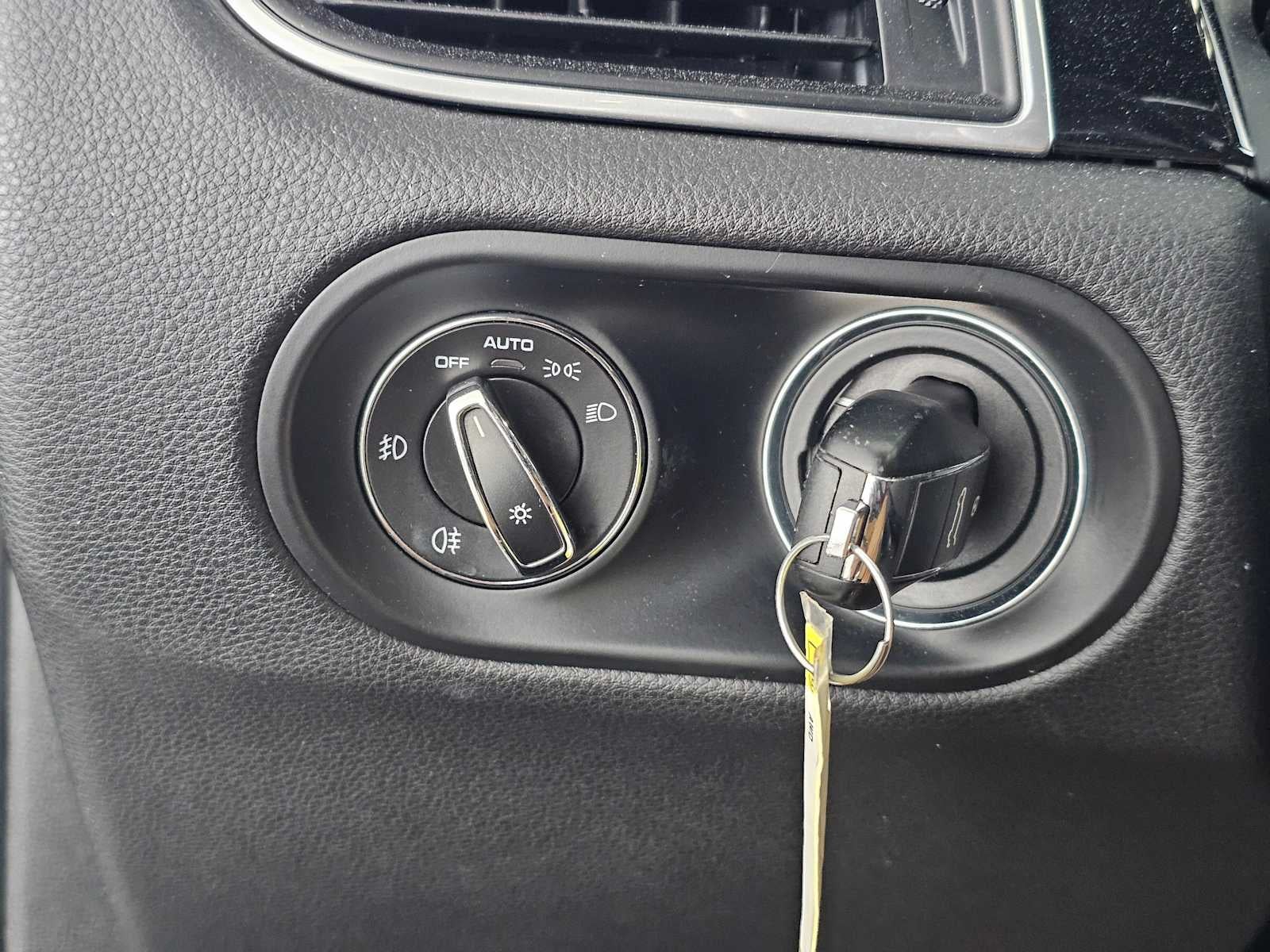 2017 Porsche Macan AWD