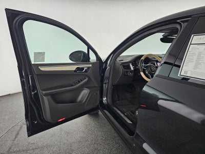 2018 Porsche Macan S