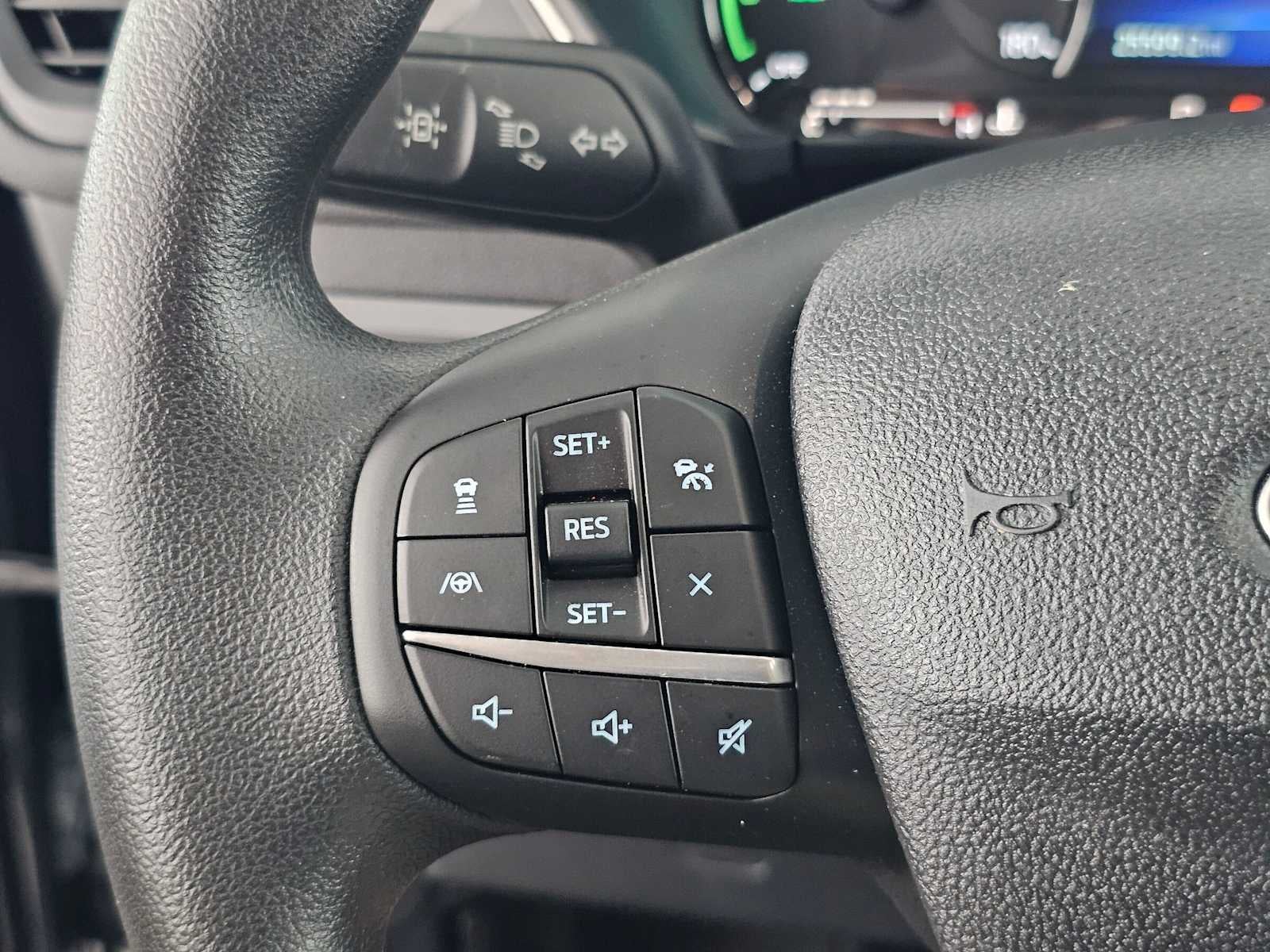 2022 Ford Escape SE Hybrid