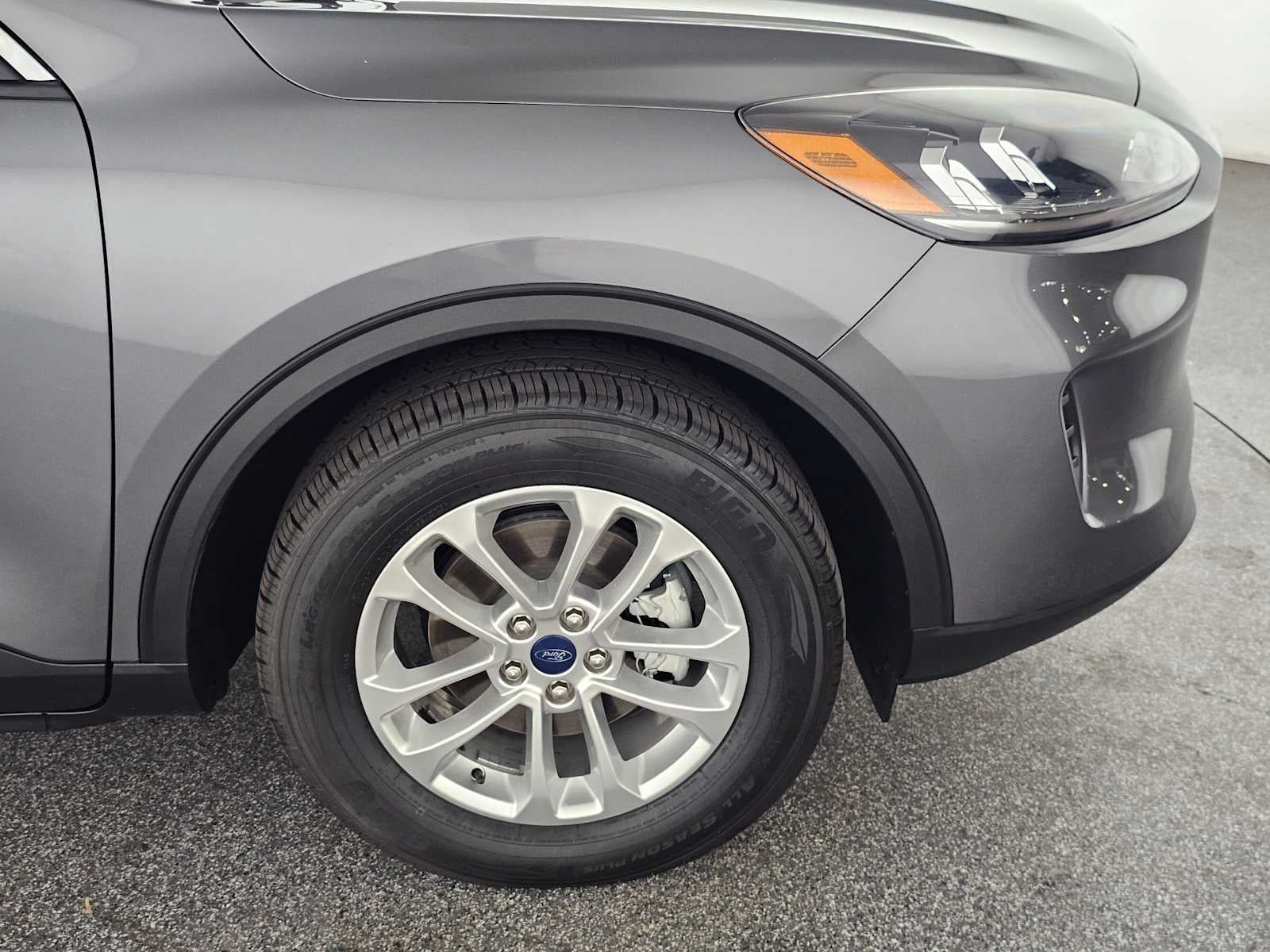 2022 Ford Escape SE Hybrid