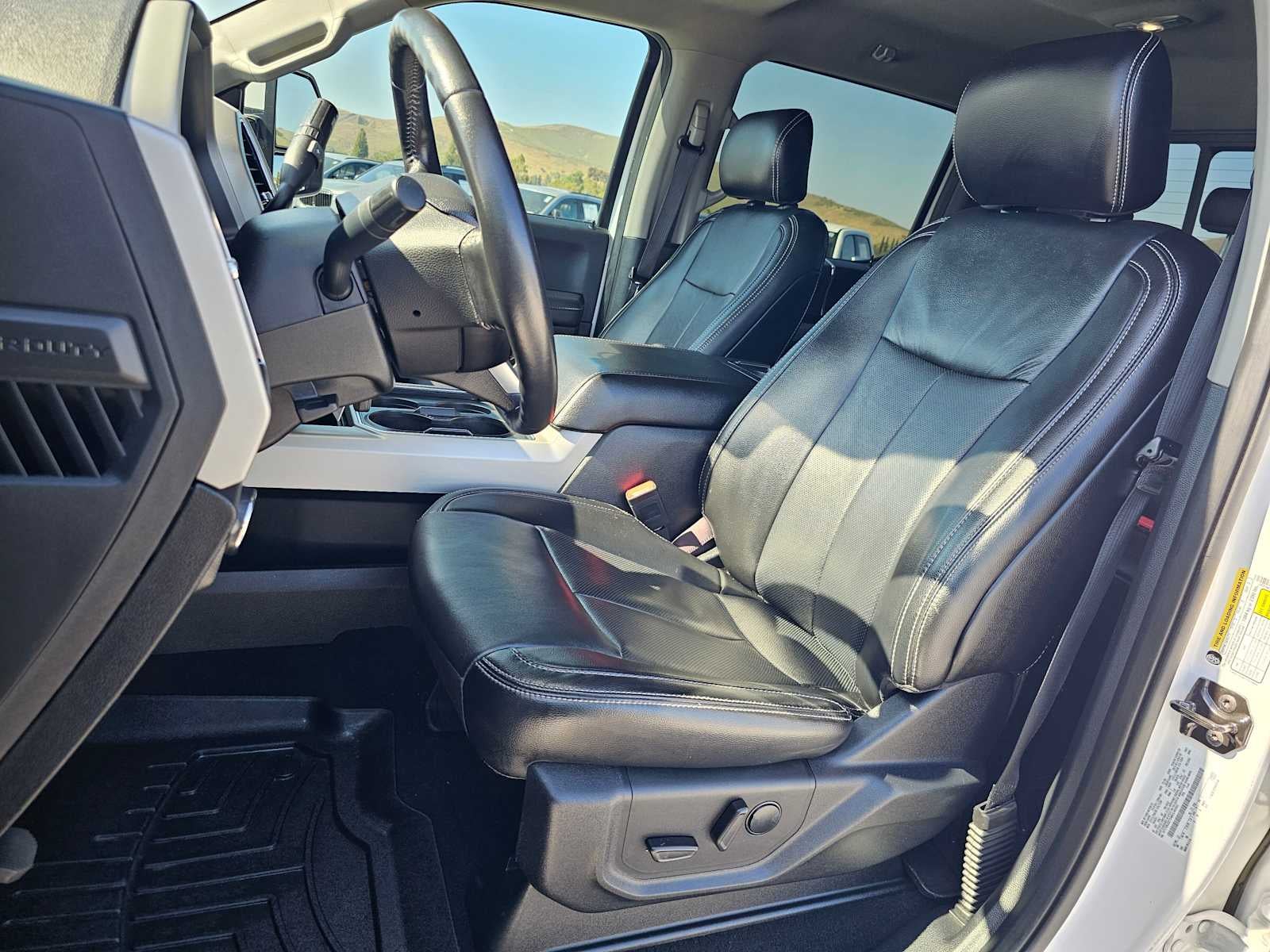 2021 Ford Super Duty F-250 Pickup LARIAT