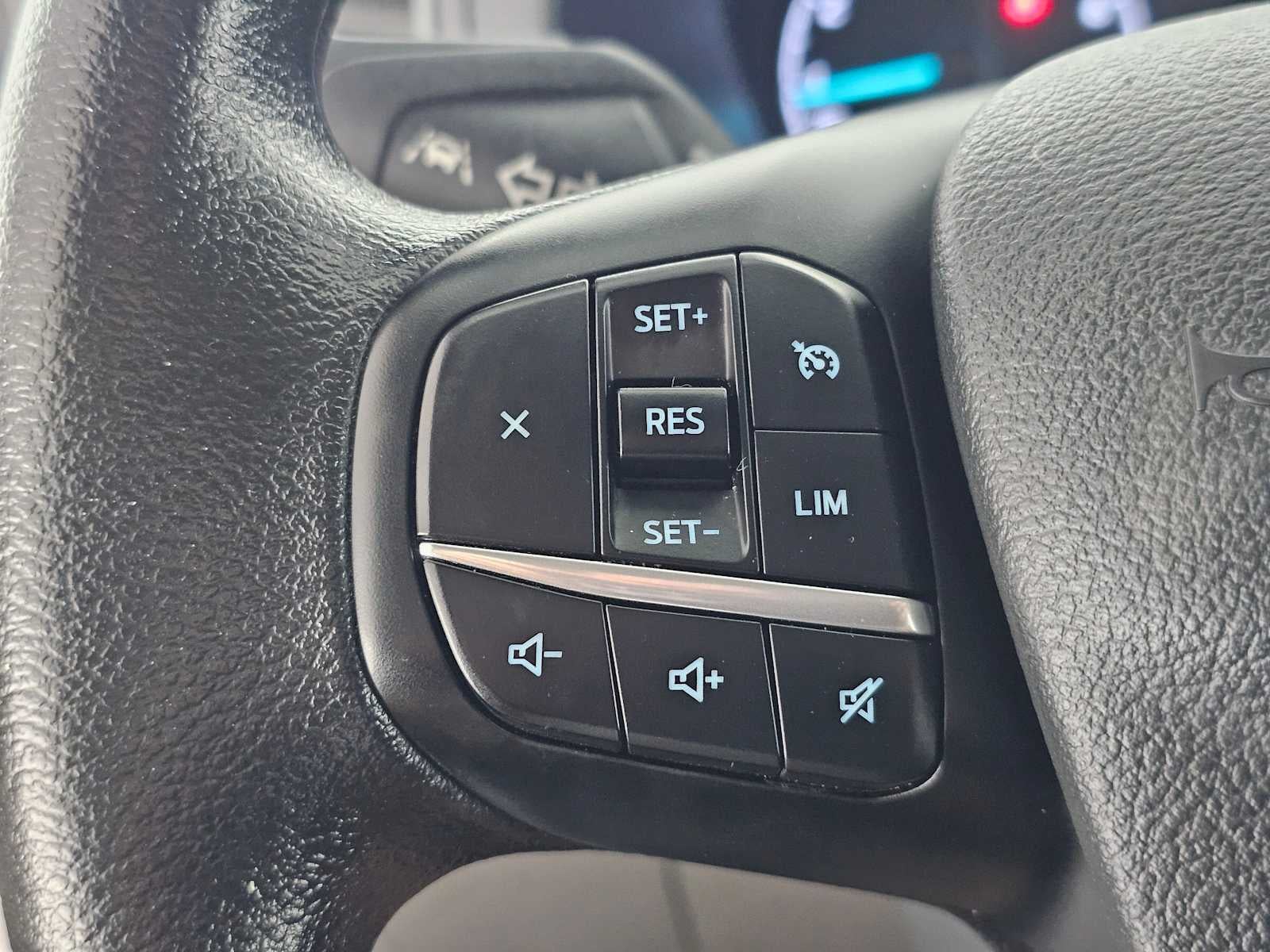 2024 Ford Transit T-250 130" Low Rf 9070 GVWR RWD