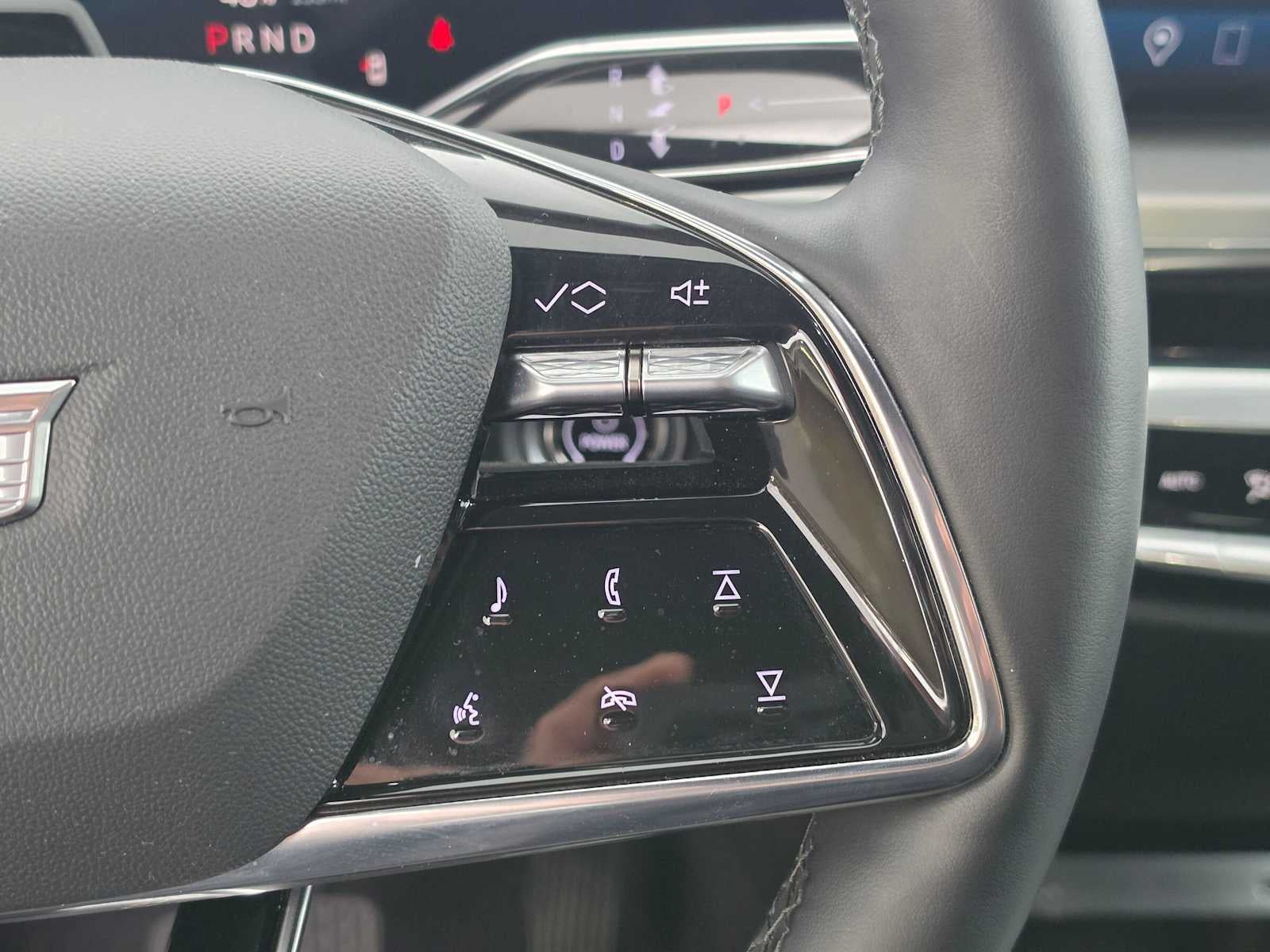2024 Cadillac LYRIQ Sport