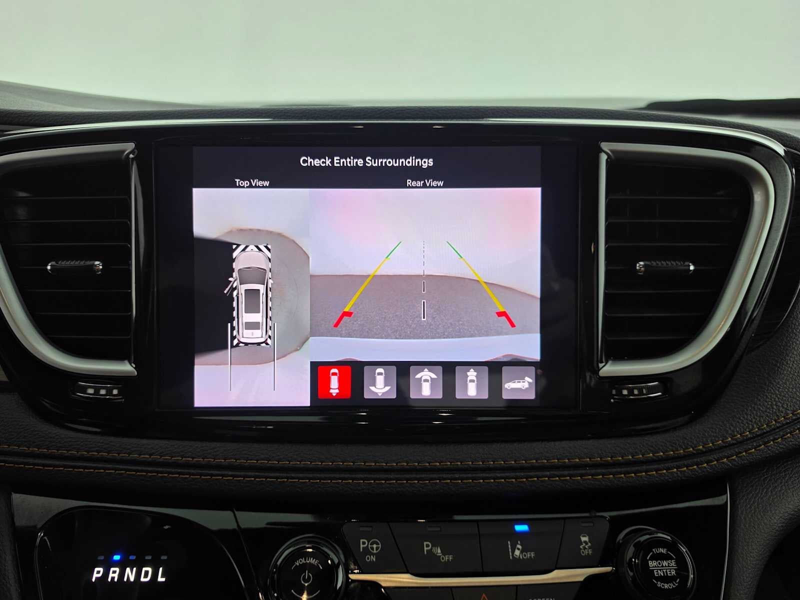 2023 Chrysler Pacifica Hybrid Pinnacle