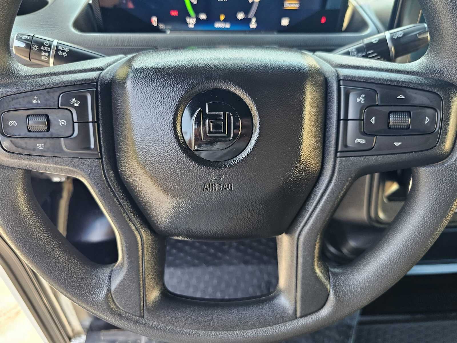 2023 BrightDrop Zevo 600 eAWD 600