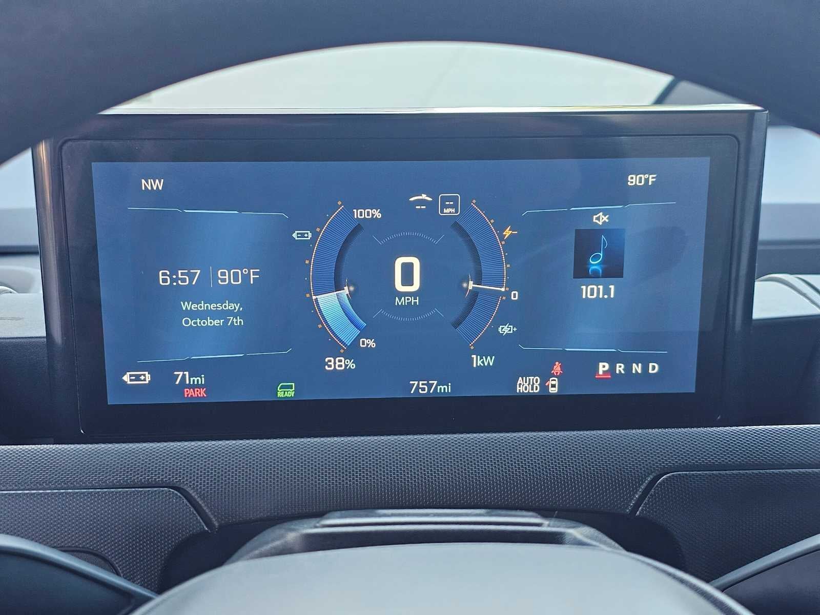 2024 BrightDrop Zevo 600 eAWD 600