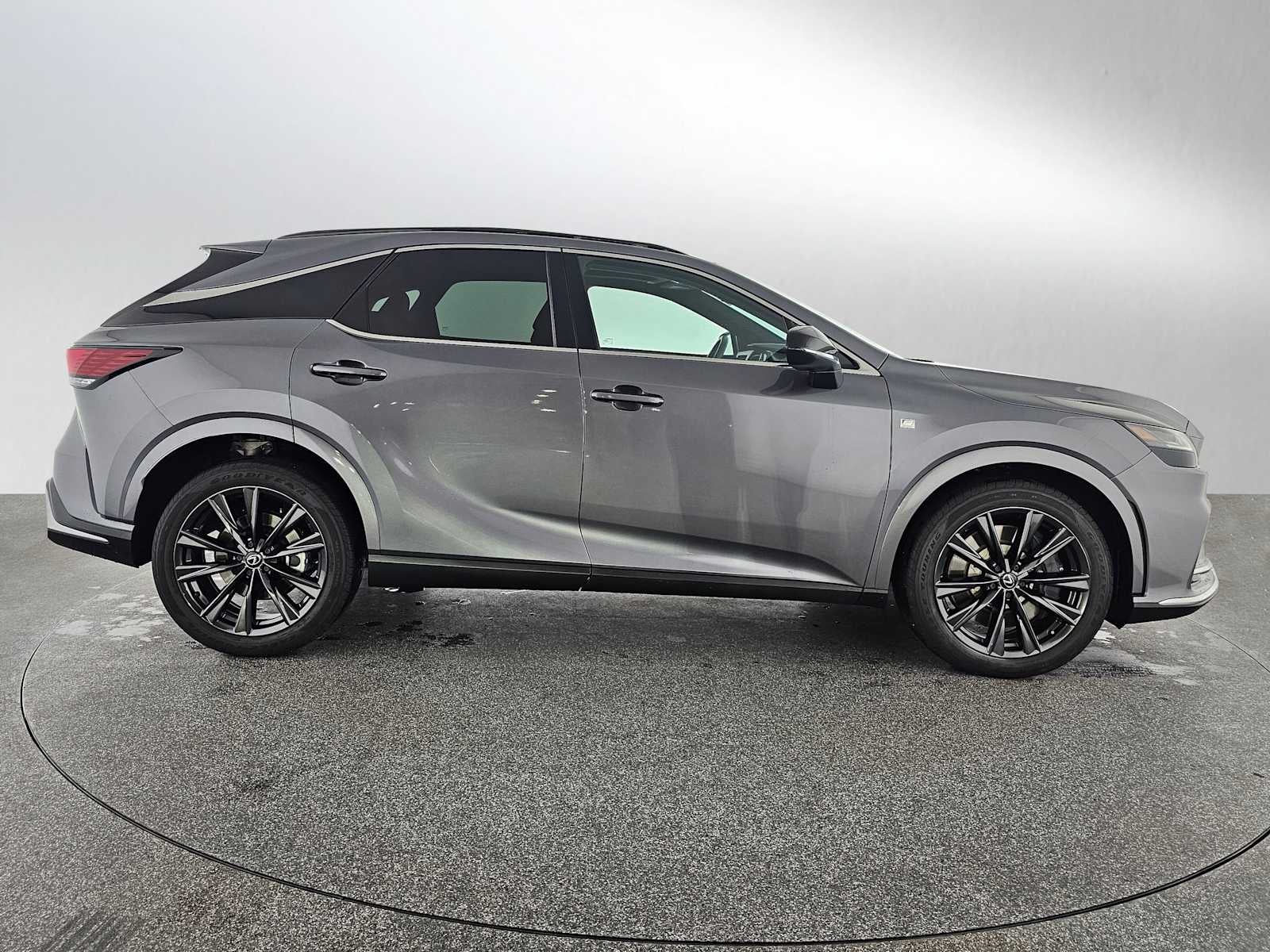 2023 Lexus RX F SPORT Handling